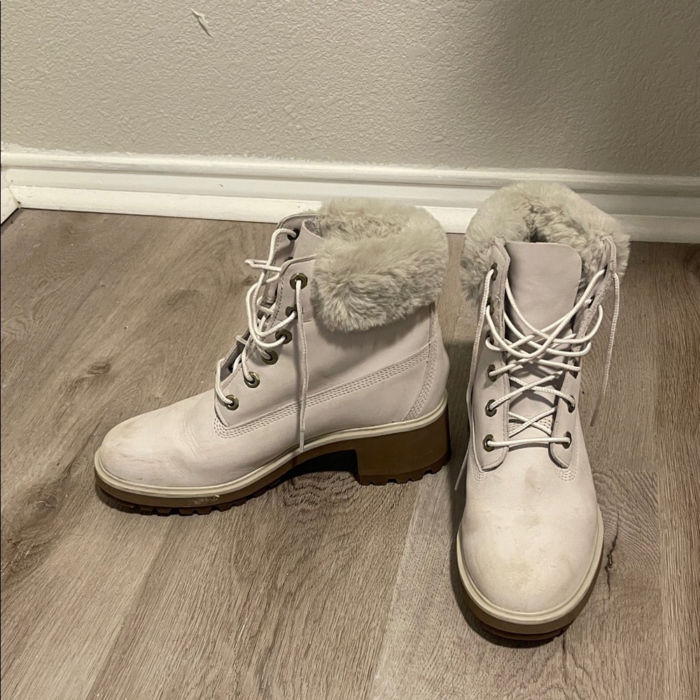 Timberland Women's Cream Fur-Trimmed Boots